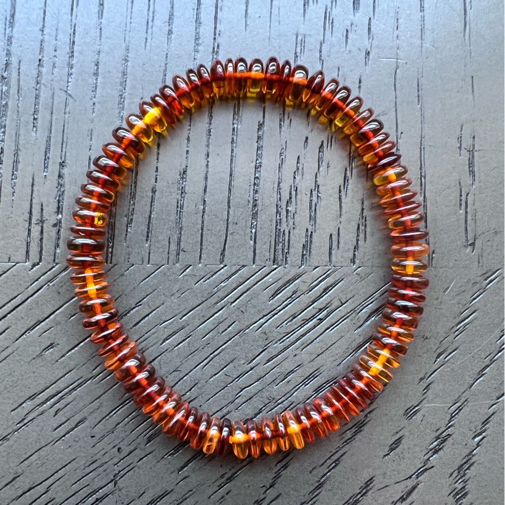 Amber donut bracelet, 6.5’